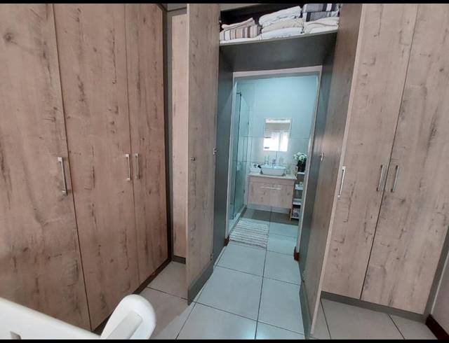 3 BEDROOM TOWNHOUSE FOR SALE IN MONTANA